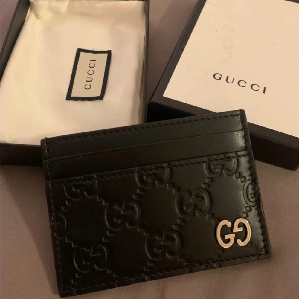 Gucci Signature card case